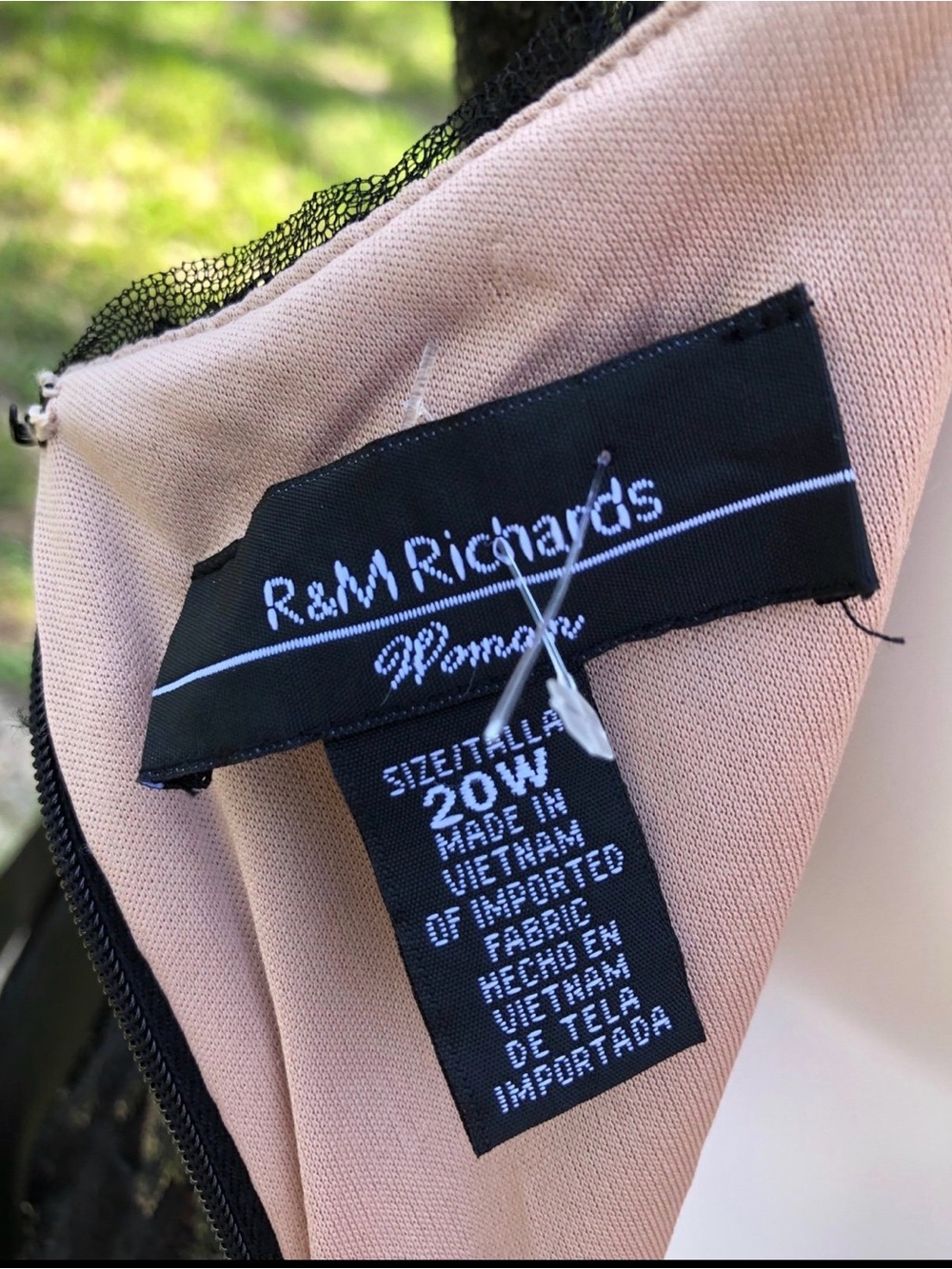 R&M Richards Black Lace Midi Dress with Nude Lining - Picture 4 of 6